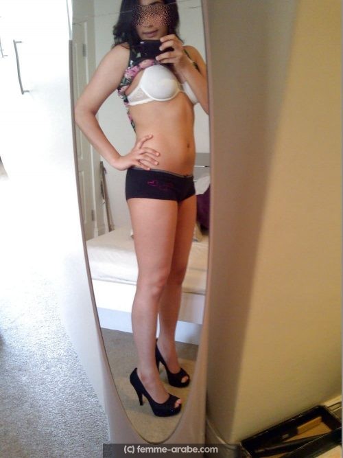 Transsexuelle beurette a Villeurbanne propose sexe